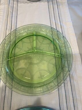 Green Divided Glass Serving Platter - Elegant Three-Section Dish